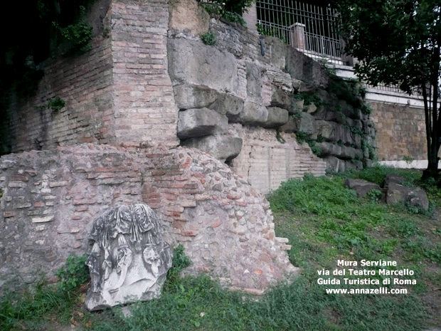 FOTO MURA SERVIANE A VIA DEL TRATRO MARCELLO ROMA