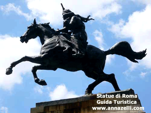 FOTO STATUE DI ROMA