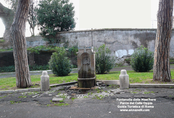 fontanella delle maschere parco del colle oppio roma