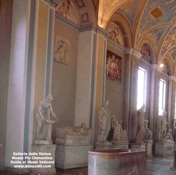 galleria sala delle statue museo pio clementino (musei vaticani)