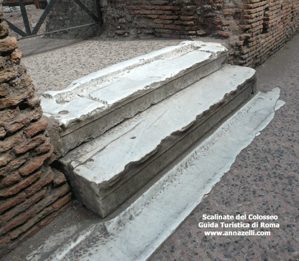 scalinate del colosseo roma