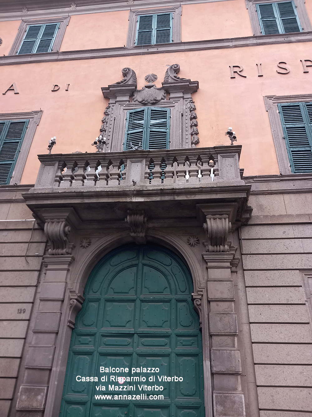 balcone palazzo cassa di risparmio di viterbo via mazzini info e foto anna zelli