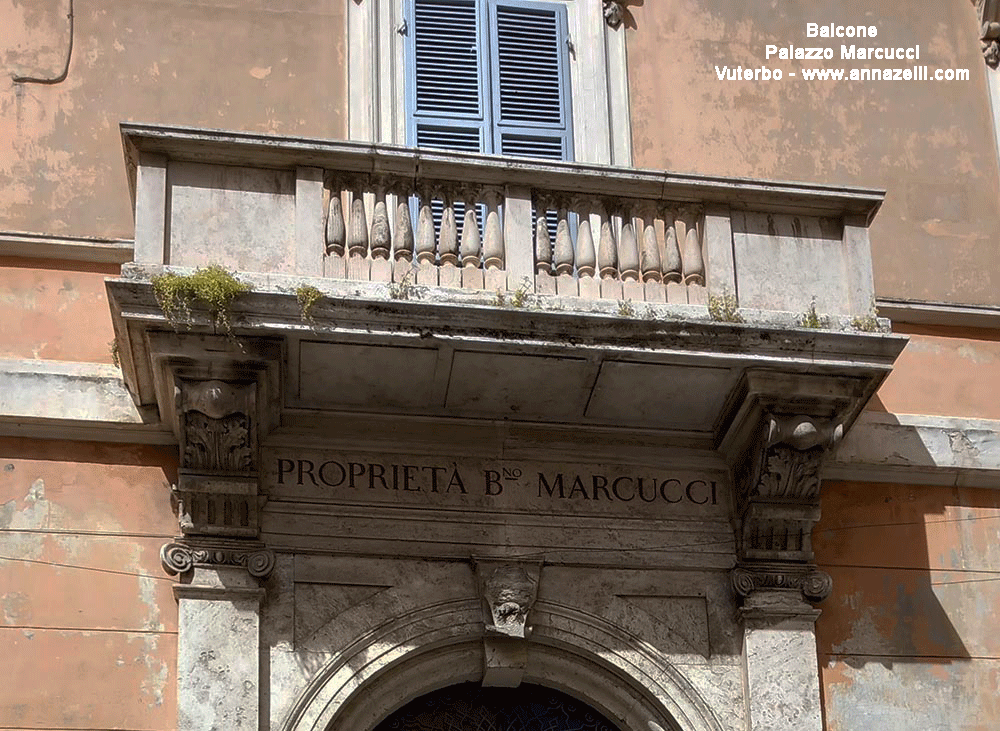 balcone palazzo bernardino marcucci via giovanni amendola viterbo centro info foto anna zelli