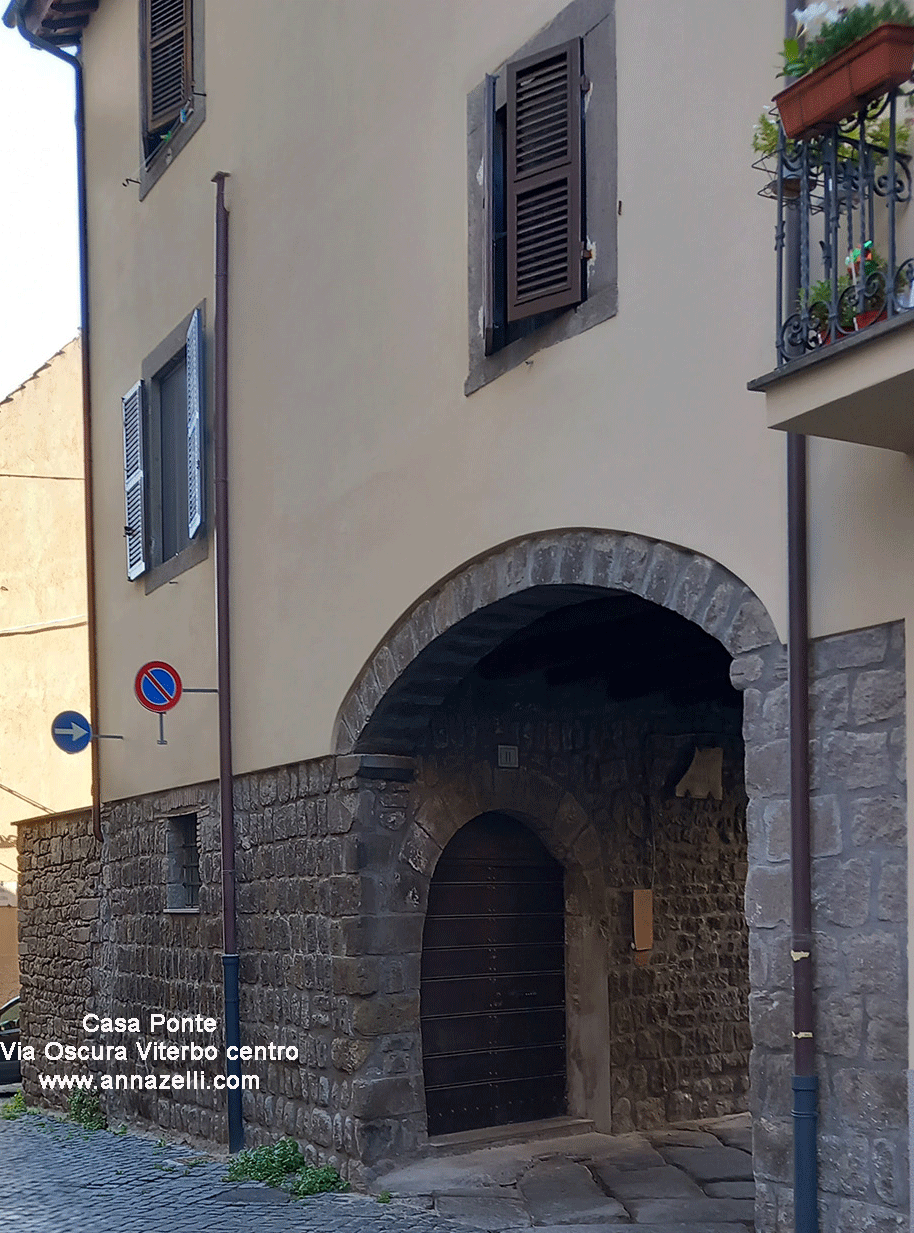 casa ponte via oscura viterbo centro storico info e foto anna zelli