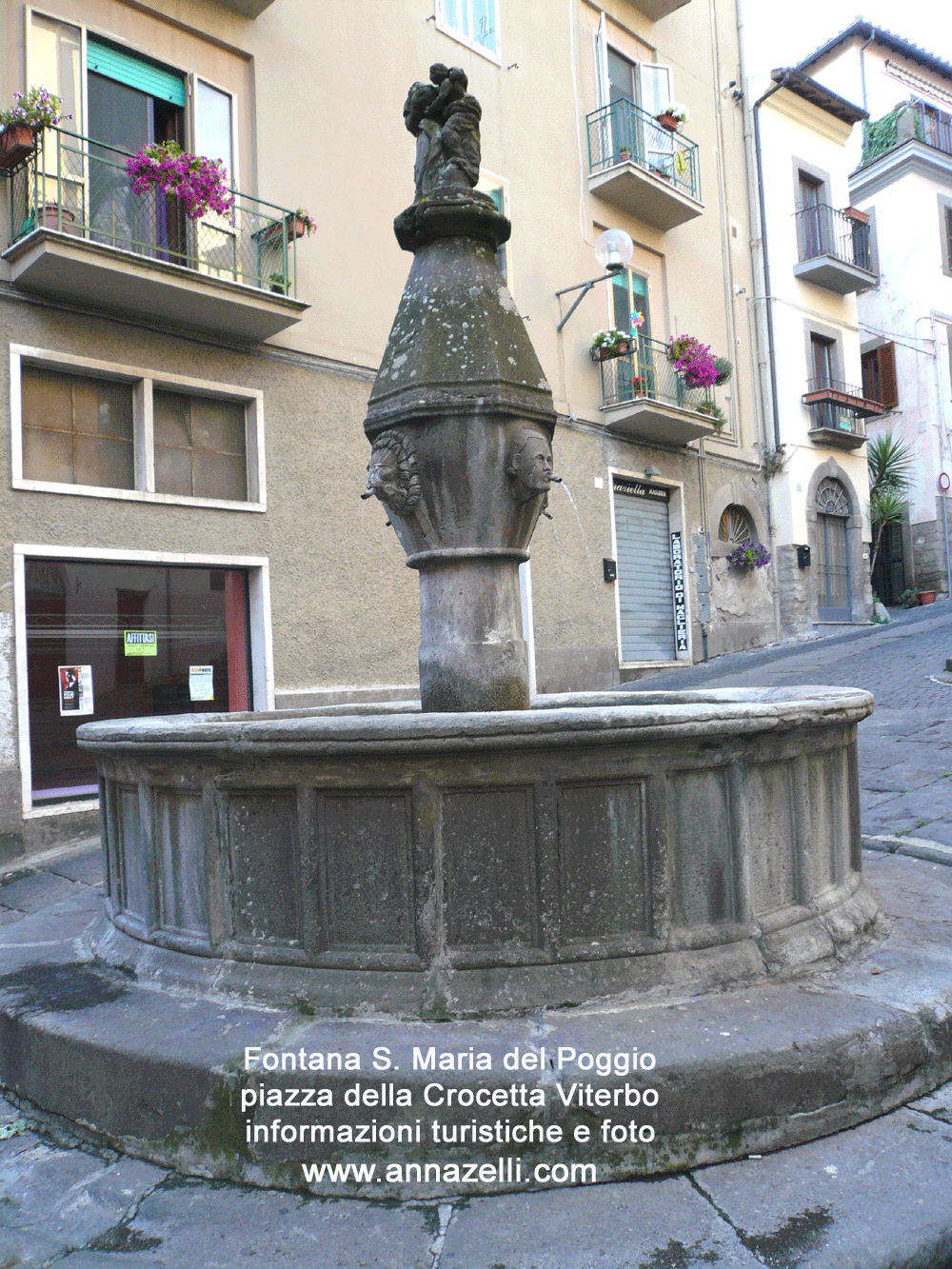 fontana santa maria del poggio piazza della crocetta veduta da via mazzini viterbo centro info foto anna zelli