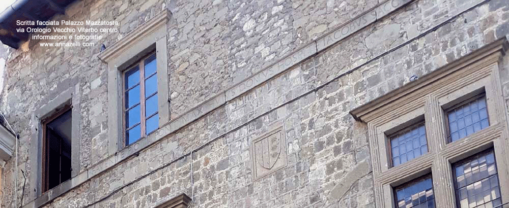 scritta facciata palazzo mazzatosta via orologio vecchio centro storico info e foto anna zelli