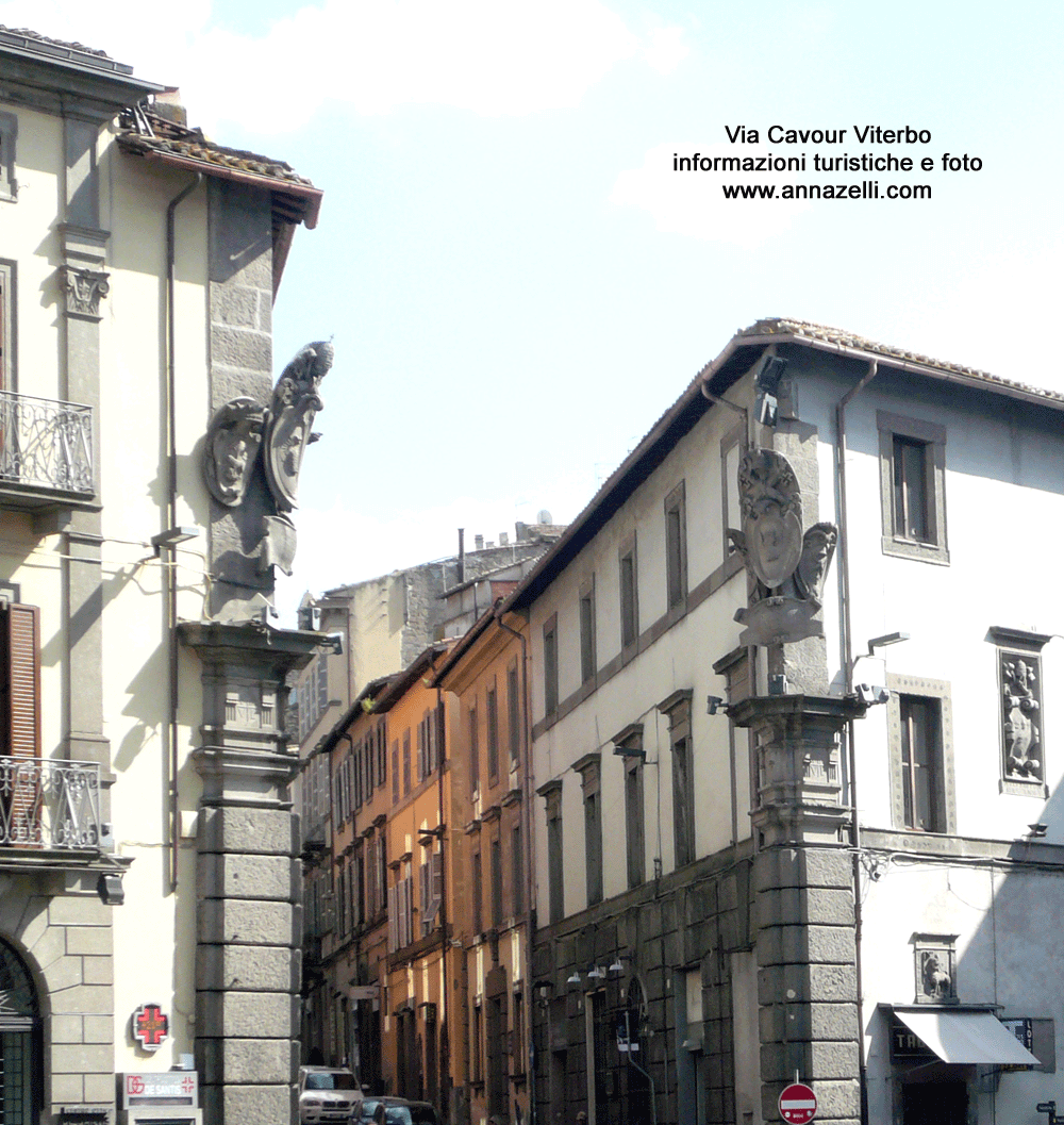 via cavour viterbo centro storico foto anna zelli