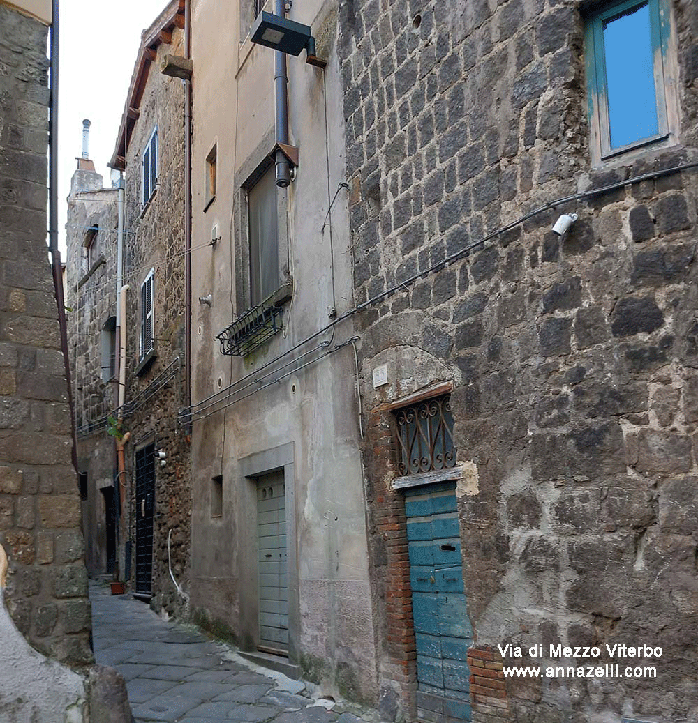 via di mezzo viterbo centro storico info e foto anna zelli