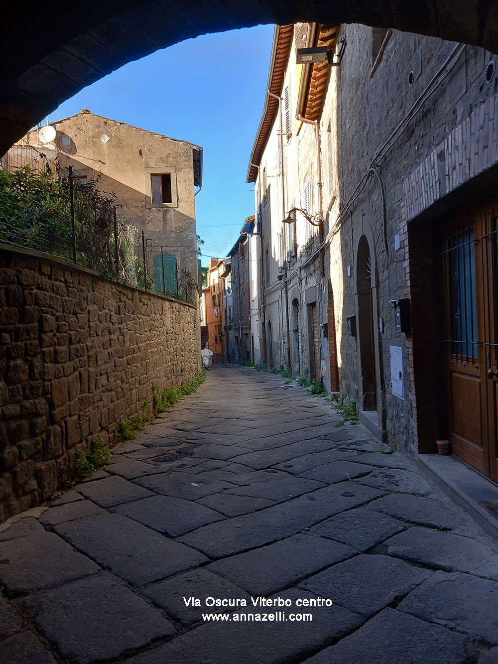 via oscura viterbo centro info e foto anna zelli