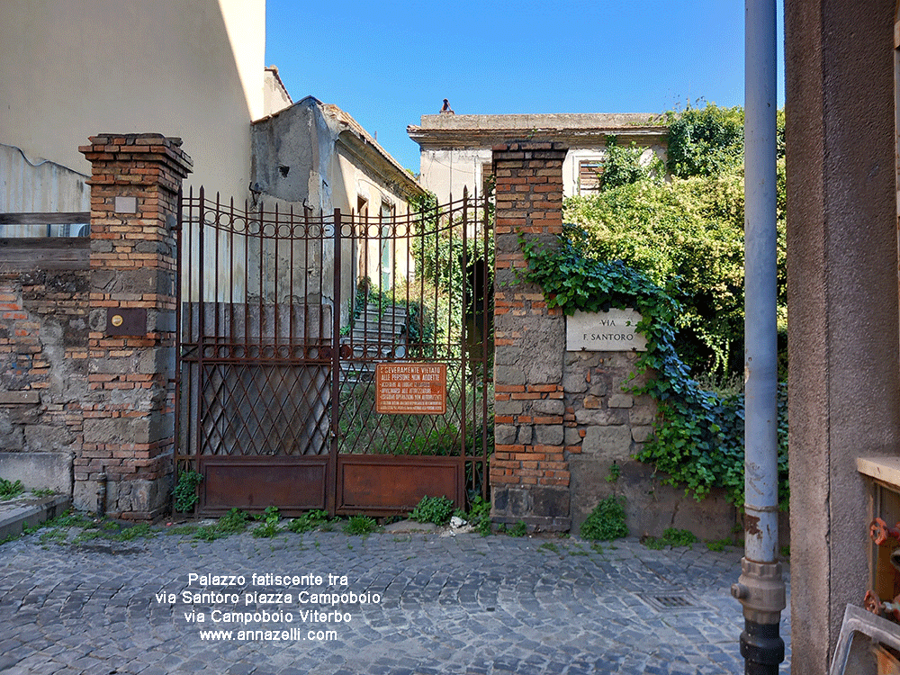 palazzo fatiscente tra via Santoro, piazza Campoboio e via Campoboio Viterbo